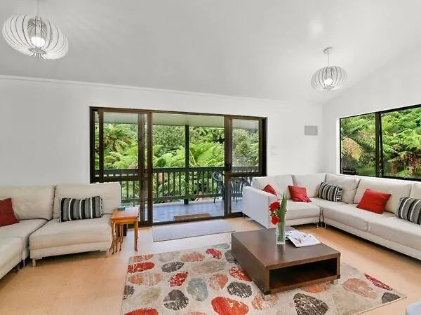 Casa de Férias Ponga Forest Lodge Rotorua